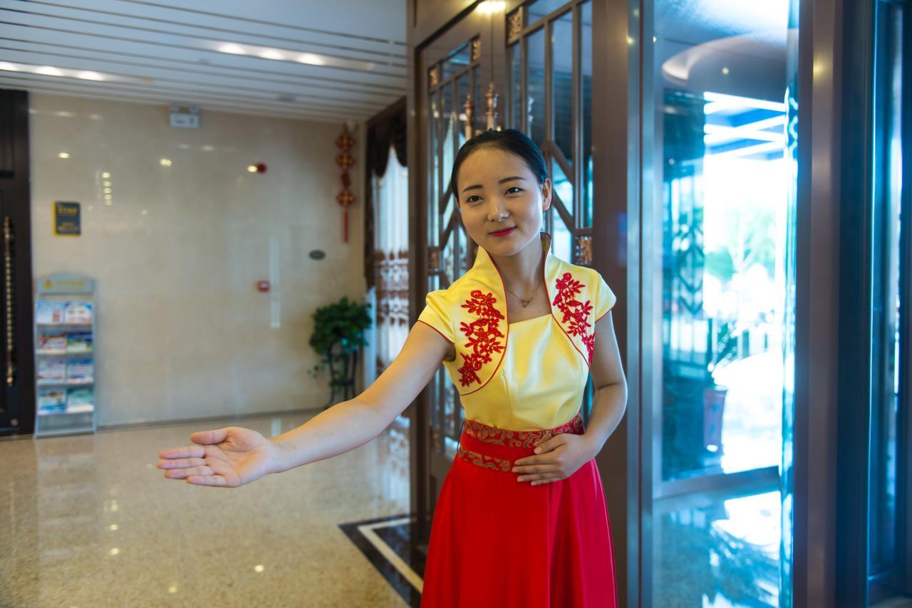 Dunhuang Isiting Hotel Екстериор снимка