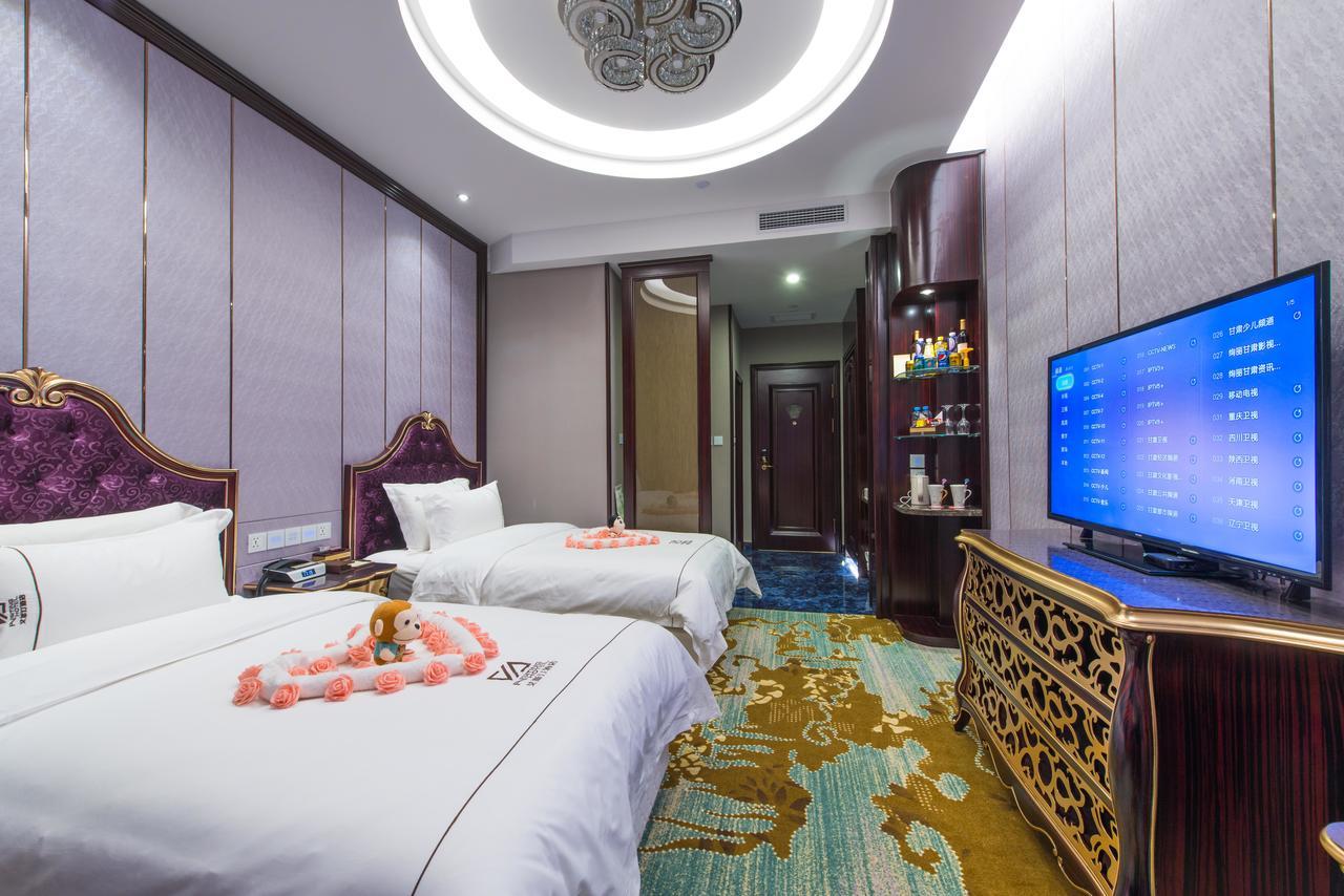 Dunhuang Isiting Hotel Екстериор снимка