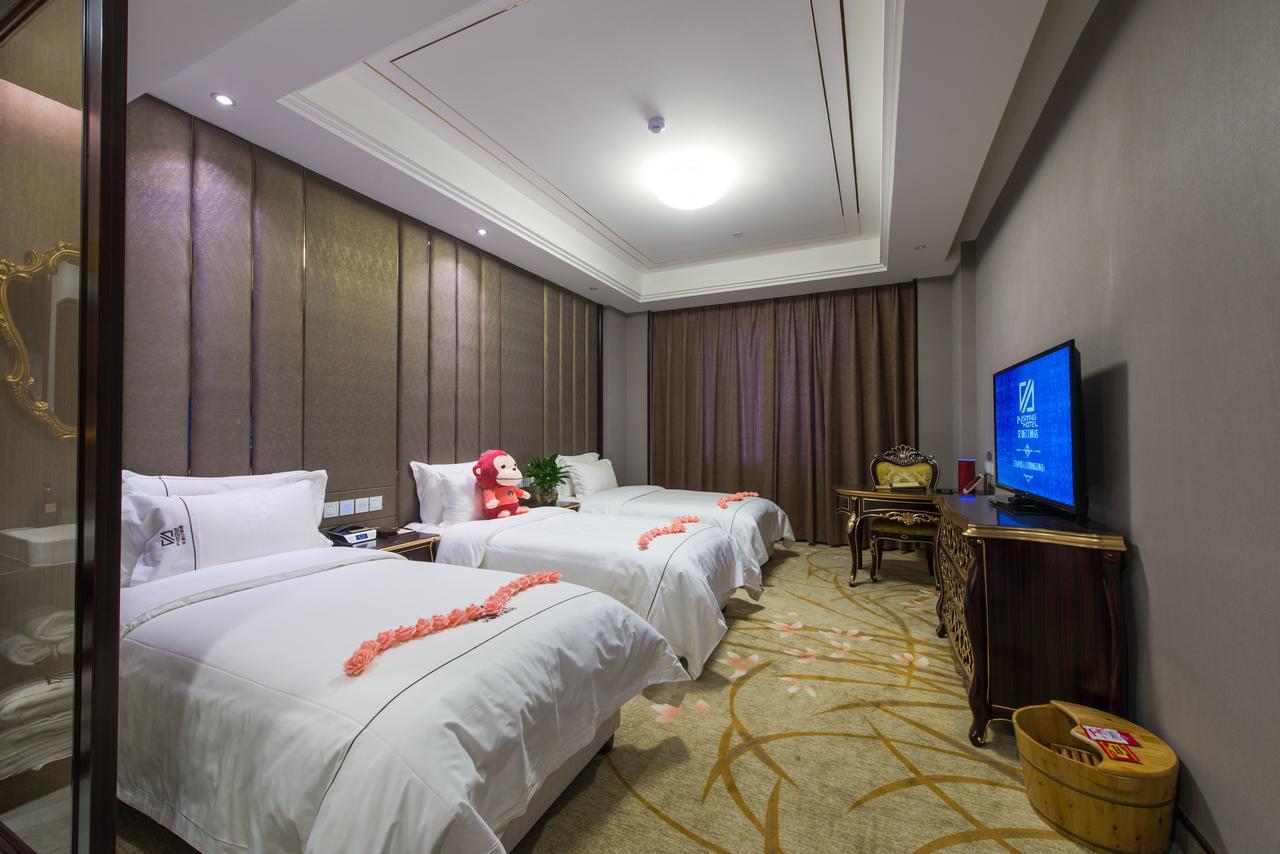 Dunhuang Isiting Hotel Екстериор снимка